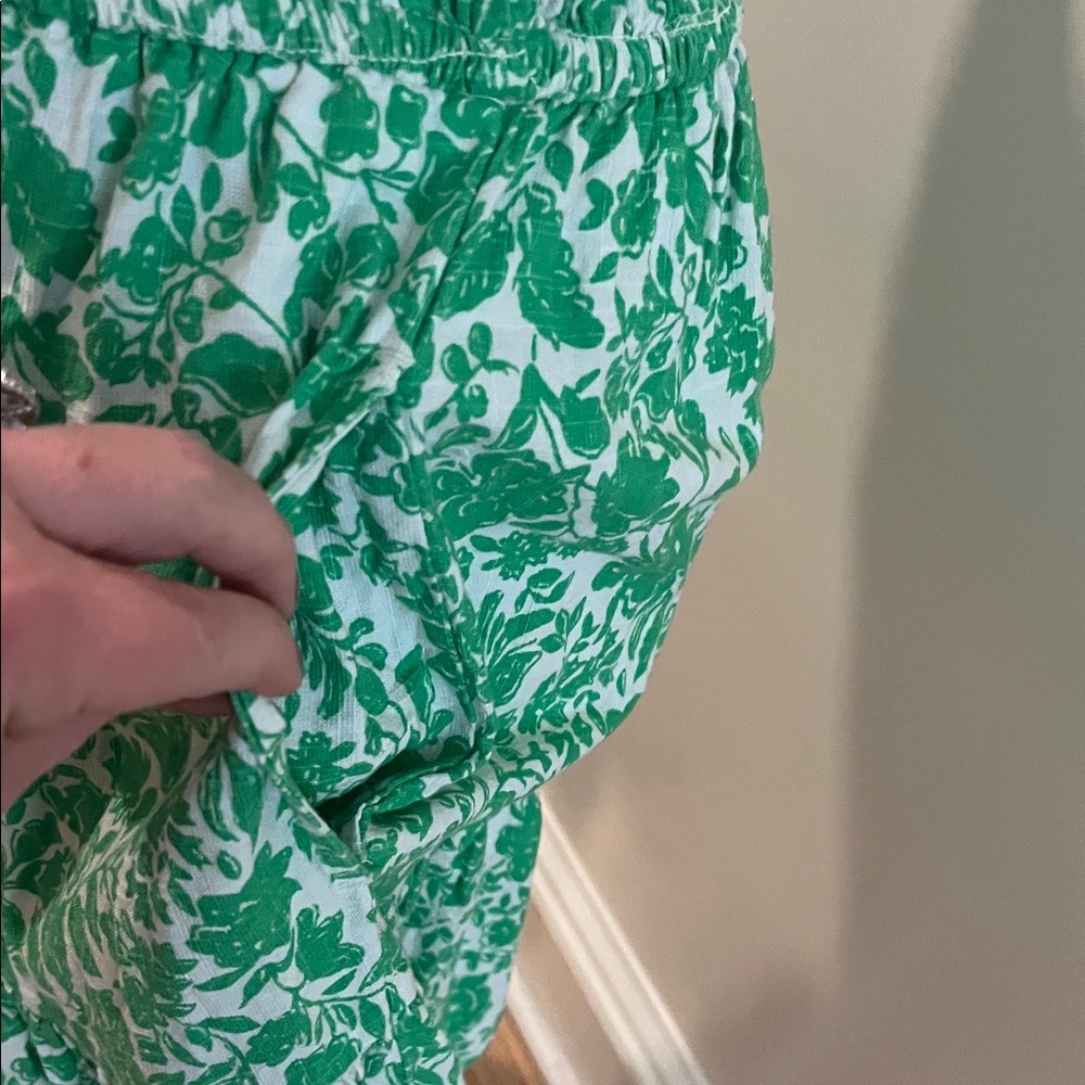 Universal Thread Emerald And Ivory Flutter Sleeve… - image 6